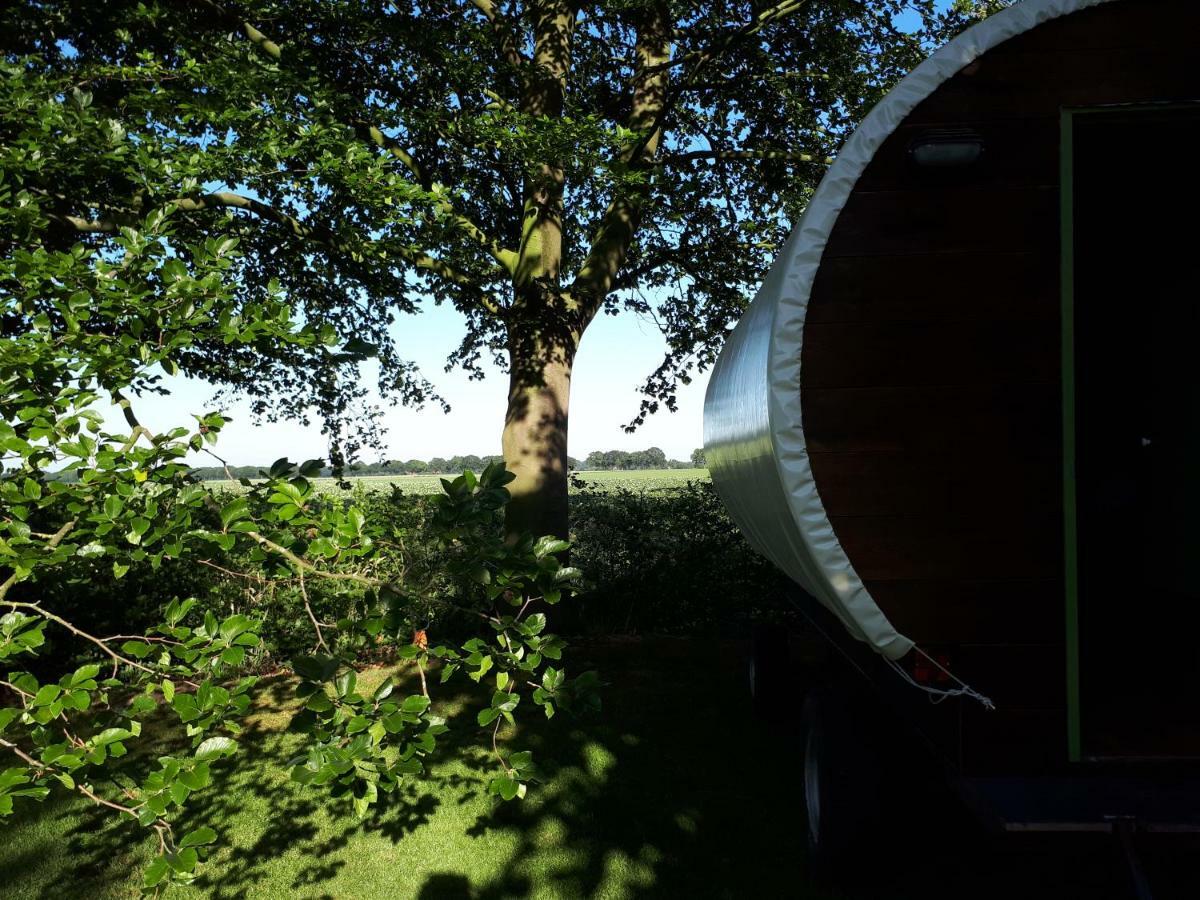 Irish Bowtop Op Het Platteland Van Huize Ouwervelden Wouwsche Plantage Extérieur photo
